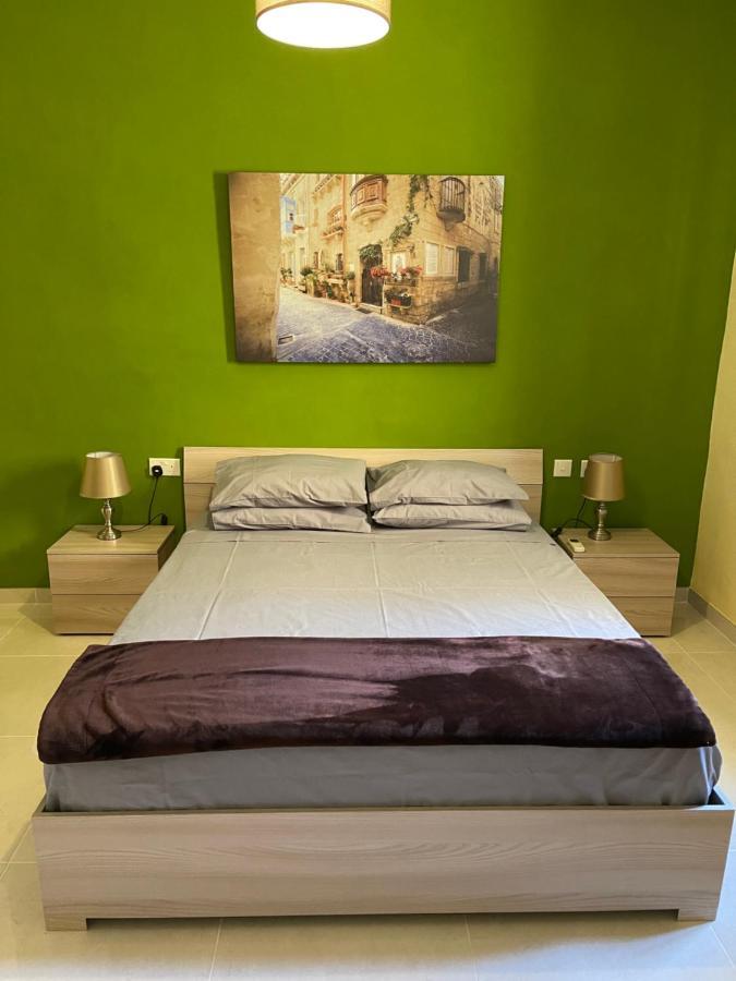 Sunset Modern Apt Near The Beach Birżebbuġa Extérieur photo